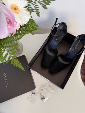 Gucci Tom Ford FW 1996 Black Suede Platform Pumps Square Toe Ankle Strap Sz 9.5